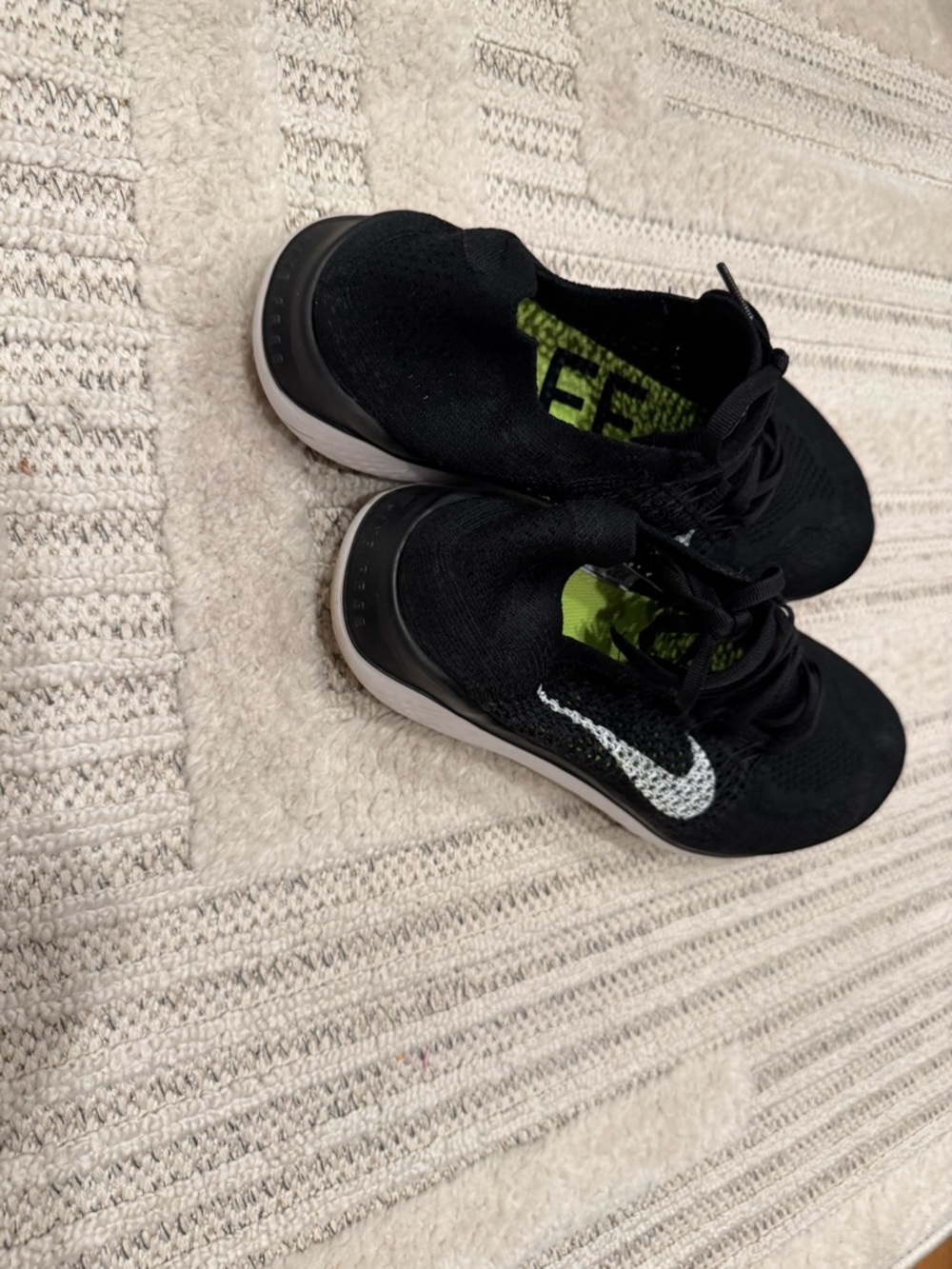 Nike Men's Black & White Flyknit Sneakers - Picture 4 of 5